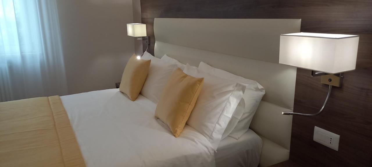 Orchid Luxury Suite Pescara Esterno foto
