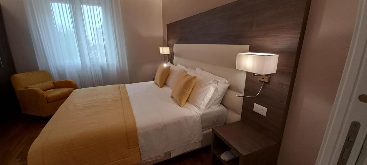 Orchid Luxury Suite Pescara Esterno foto