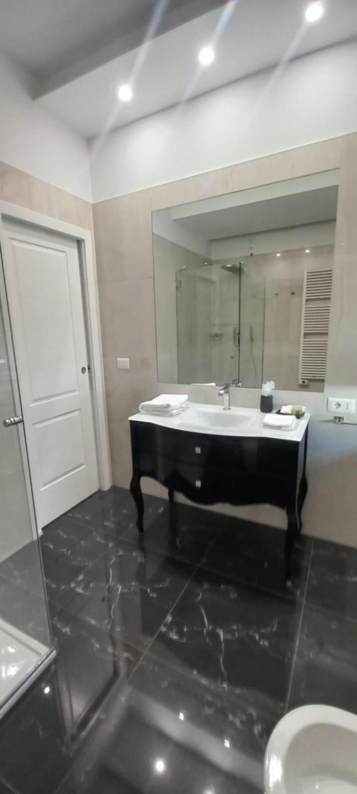 Orchid Luxury Suite Pescara Esterno foto