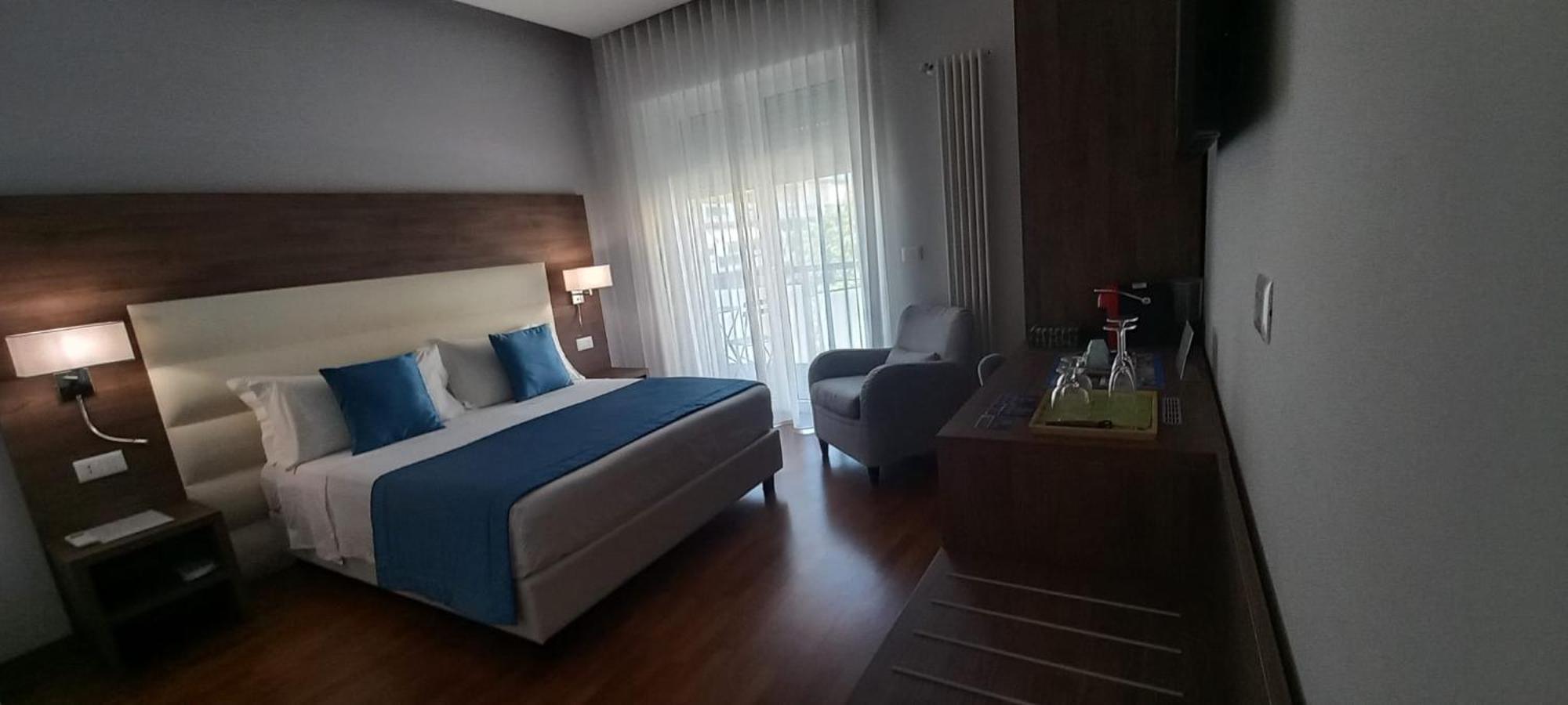 Orchid Luxury Suite Pescara Esterno foto