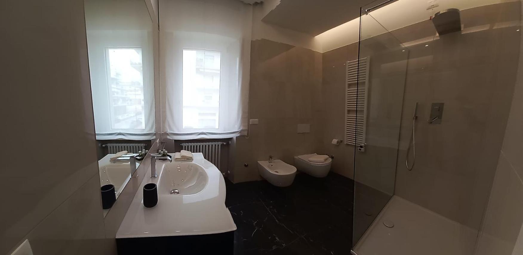 Orchid Luxury Suite Pescara Esterno foto